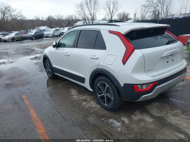 2023 KIA NIRO KNDCP3LE6P5088857 Photo 2