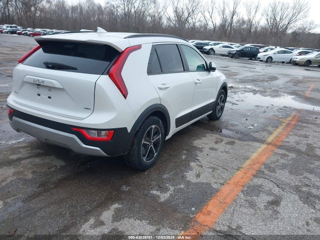 2023 KIA NIRO KNDCP3LE6P5088857 Photo 3