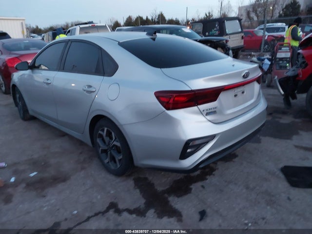 Продажа на аукционе авто 2020 Kia Forte Lxs, vin: 3KPF24AD4LE177658, номер лота: 43839707