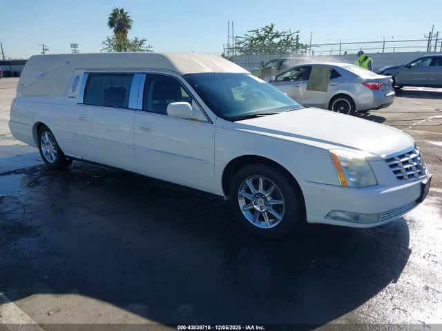 2011 CADILLAC DTS 1GE7K9C63BU600138 Photo 0