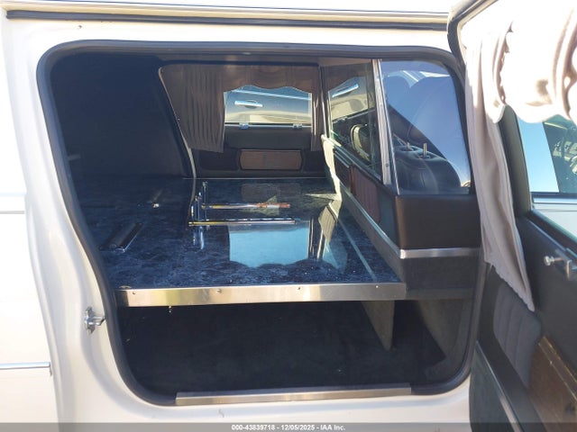 2011 CADILLAC DTS 1GE7K9C63BU600138 Photo 7