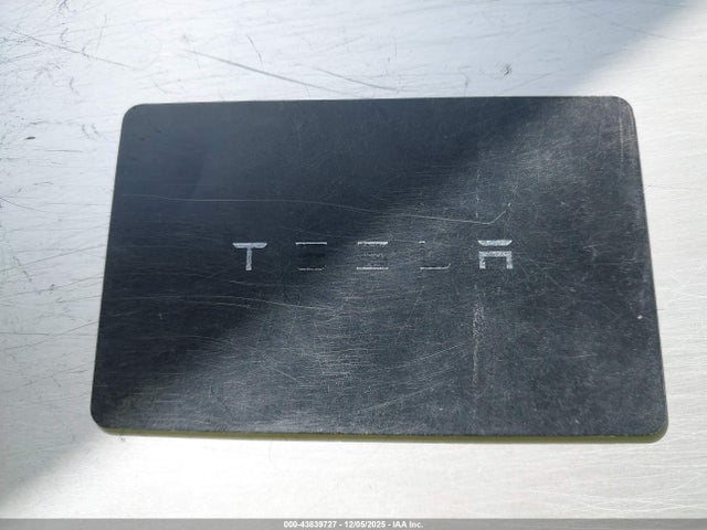 2023 TESLA MODEL Y 7SAYGDEF8PF624047 Photo 10