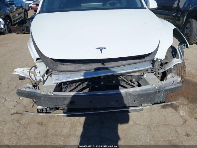 7SAYGDEF8PF624047 Tesla Model Y Performance Dual Motor All-wheel Drive
