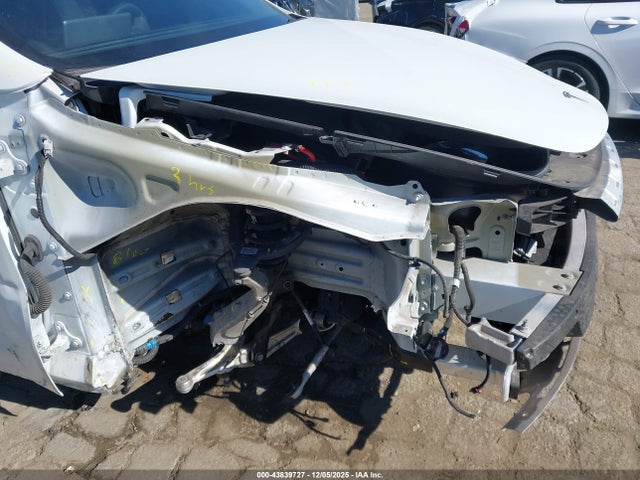 2023 TESLA MODEL Y 7SAYGDEF8PF624047 Photo 5
