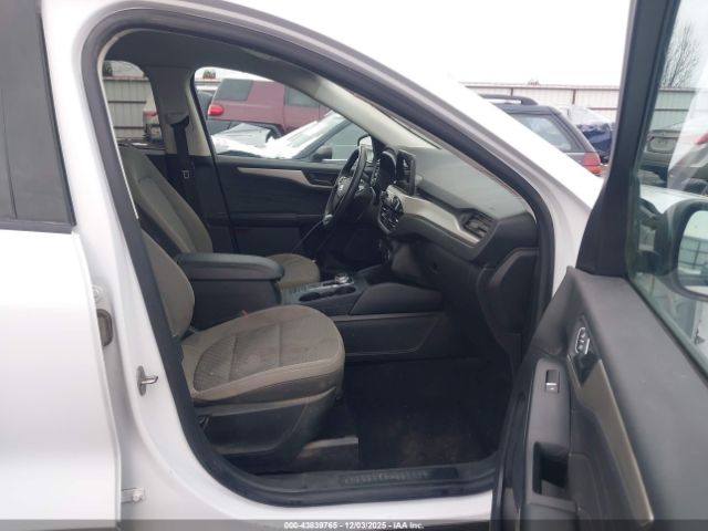 2022 FORD ESCAPE 1FMCU9G65NUB13910 Photo 4