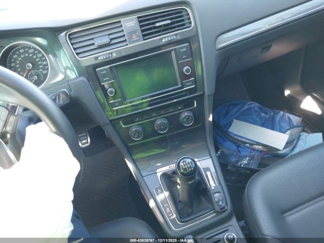 2018 VOLKSWAGEN GOLF ALLTRACK 3VWM17AU5JM768822 Photo 10