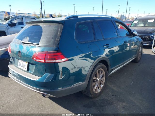 2018 VOLKSWAGEN GOLF ALLTRACK 3VWM17AU5JM768822 Photo 3