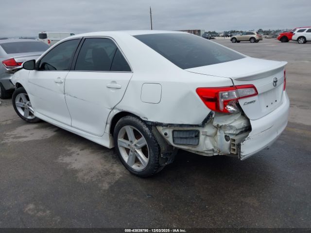 2013 TOYOTA CAMRY 4T1BF1FK5DU653987 Photo 2