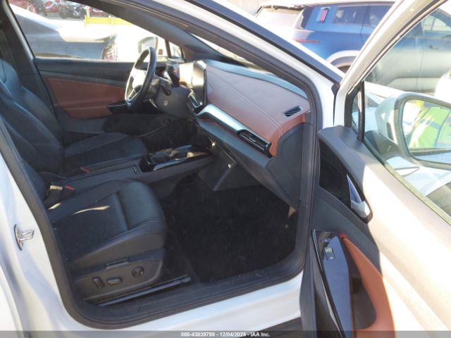 2021 VOLKSWAGEN ID.4 WVGTMPE26MP061026 Photo 4