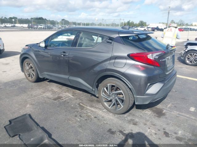 2020 TOYOTA C-HR NMTKHMBX3LR117641 Photo 2