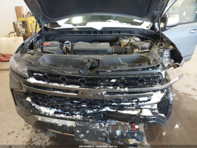 2021 CHEVROLET SUBURBAN 1GNSKDKD2MR216130 Photo 9