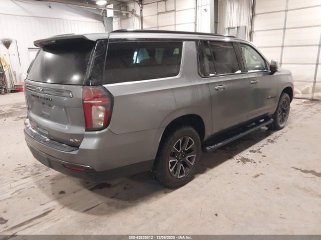 2021 CHEVROLET SUBURBAN 1GNSKDKD2MR216130 Photo 3