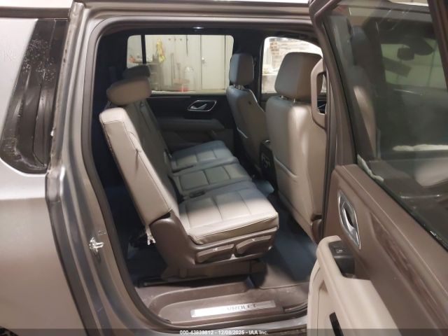 2021 CHEVROLET SUBURBAN 1GNSKDKD2MR216130 Photo 7