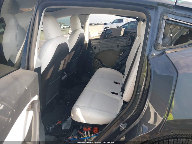 2020 TESLA MODEL Y 5YJYGDEE6LF020432 Photo 7