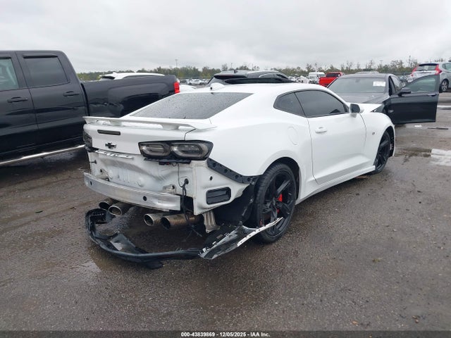 2021 CHEVROLET CAMARO 1G1FH1R71M0120512 Photo 3