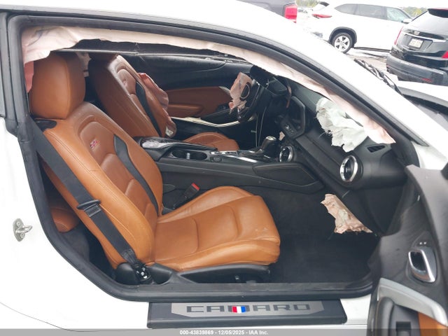 2021 CHEVROLET CAMARO 1G1FH1R71M0120512 Photo 4