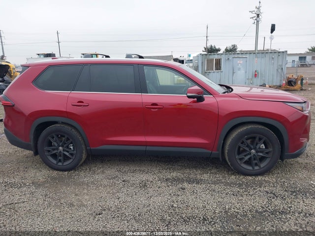 Toyota Grand Highlander Platinum 2025 5TDAAAB55SS094795 Image 13
