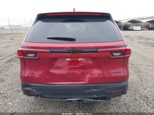 Toyota Grand Highlander Platinum 2025 5TDAAAB55SS094795 Image 16