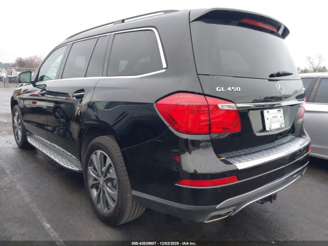 2015 MERCEDES-BENZ GL 450 4JGDF6EE2FA491841 Photo 2