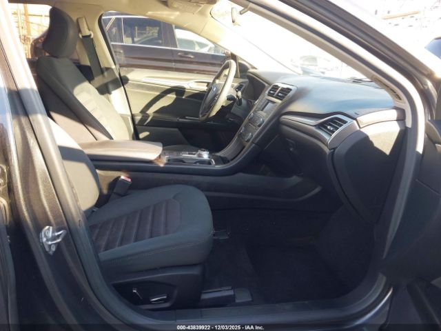 2017 FORD FUSION 3FA6P0H75HR294164 Photo 4