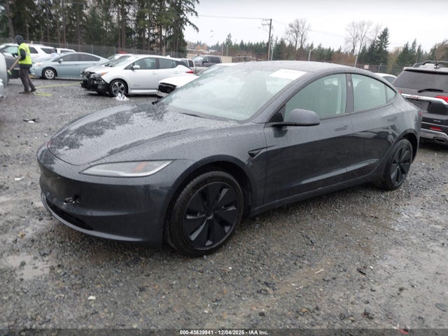 2025 TESLA MODEL 3 5YJ3E1EA7SF883024 Photo 1