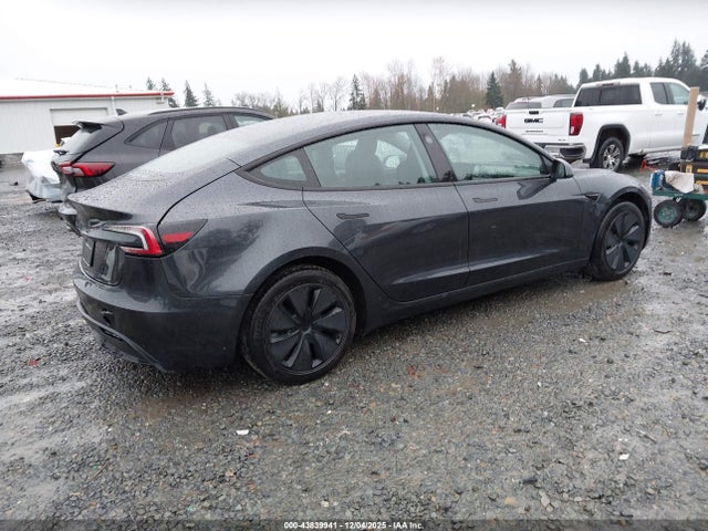 2025 TESLA MODEL 3 5YJ3E1EA7SF883024 Photo 3