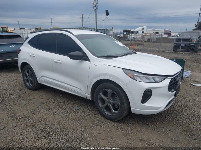 Ford Escape St-line 2023 1FMCU9MN9PUA24890 главное изображение