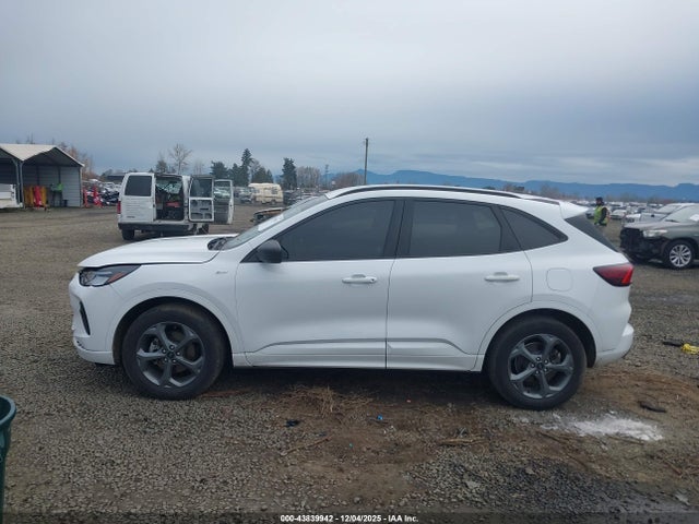 Ford Escape St-line 2023 1FMCU9MN9PUA24890 Image 14