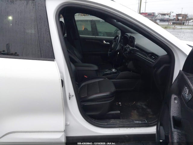 Ford Escape St-line 2023 1FMCU9MN9PUA24890 Image 5