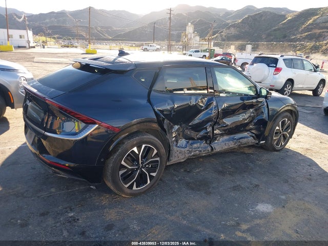 KIA Ev6 Wind 2022 KNDC3DLC4N5049438 Image 4
