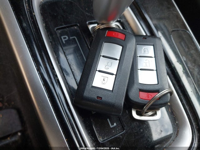 2017 MITSUBISHI OUTLANDER JA4AD3A33HZ037631 Photo 10