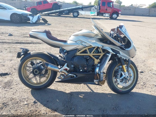 ZCGDNX3C6PV003259 M. V. Agusta Superveloce 800