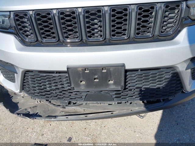 2022 JEEP GRAND CHEROKEE 1C4RJGAG7N8574676 Photo 5