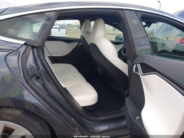 2020 TESLA MODEL S 5YJSA1E28LF350925 Photo 7