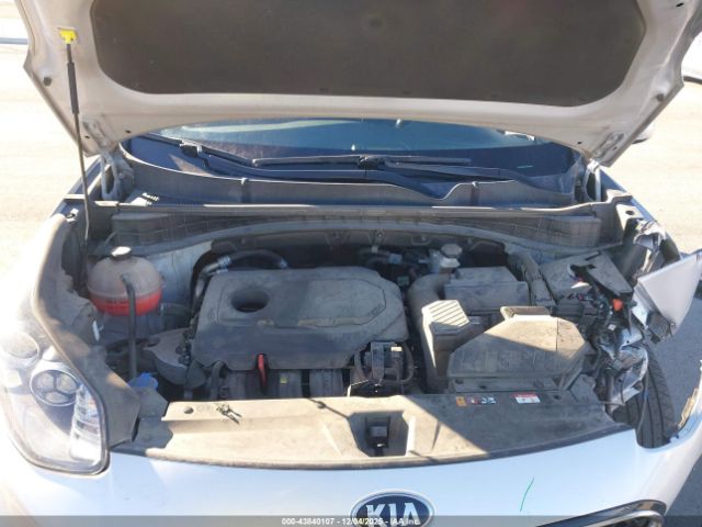 2021 KIA SPORTAGE KNDPMCAC7M7932092 Photo 9