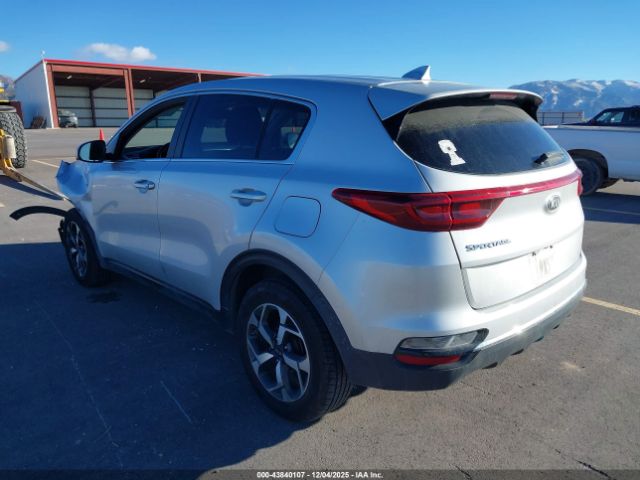2021 KIA SPORTAGE KNDPMCAC7M7932092 Photo 2
