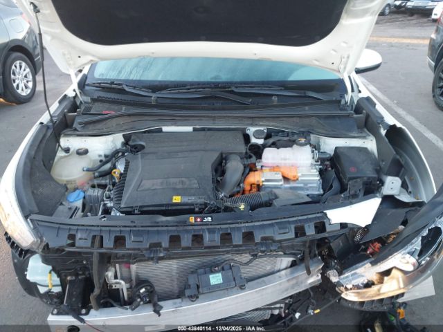 2022 KIA NIRO KNDCB3LC8N5547008 Photo 9