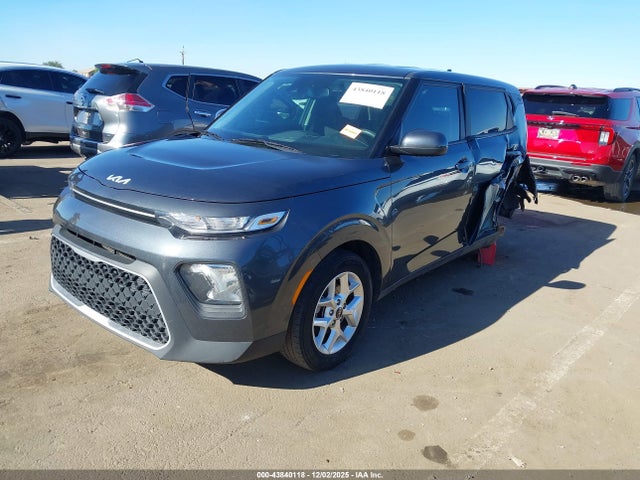 43840118 :رقم المزاد ، KNDJ23AU8N7817801 vin ، 2022 Kia Soul S مزاد بيع