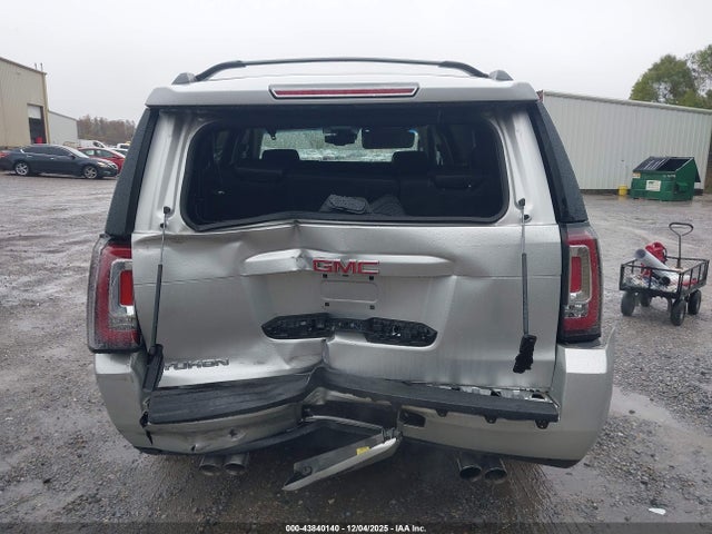 GMC YUKON SLT 2017 1GKS2BKC7HR259974 Image 16