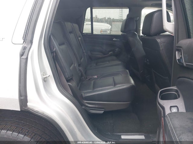 GMC YUKON SLT 2017 1GKS2BKC7HR259974 Image 8