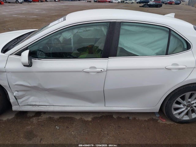 4T1C11AKXPU755428 Toyota CAMRY LE