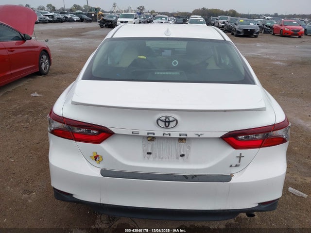 4T1C11AKXPU755428 Toyota CAMRY LE