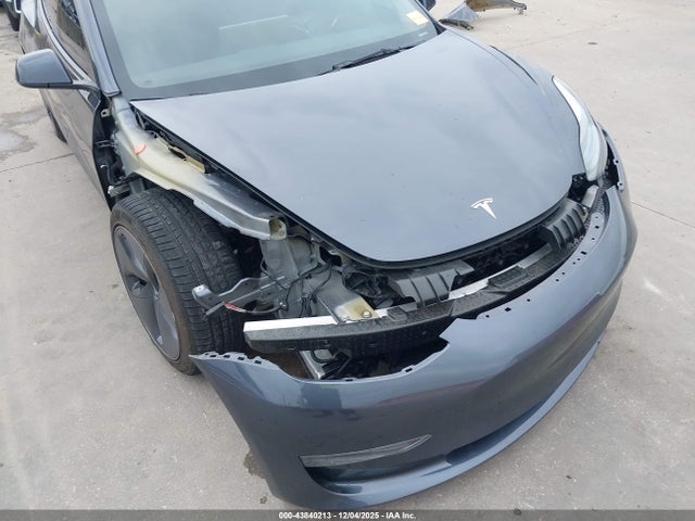 2023 TESLA MODEL 3 5YJ3E1EA9PF665559 Photo 5