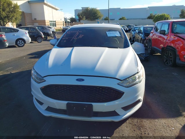 Ford FUSION S 2018 3FA6P0G72JR125145 Image 13