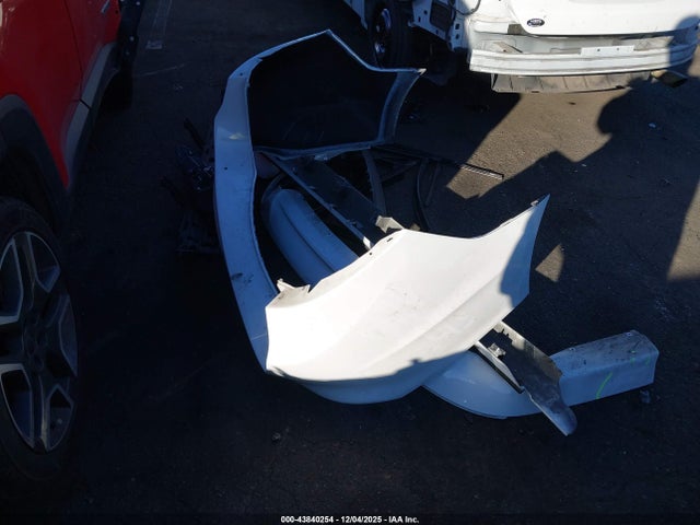 Ford FUSION S 2018 3FA6P0G72JR125145 Image 12
