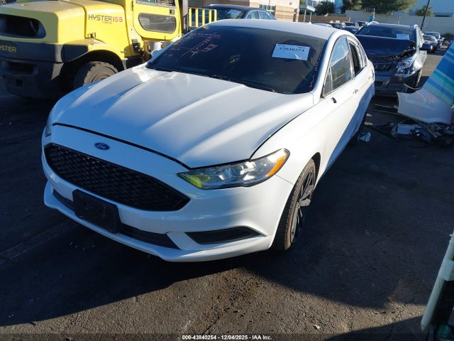 Ford FUSION S 2018 3FA6P0G72JR125145 Image 2