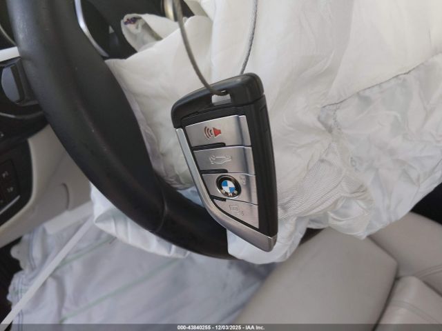 2018 BMW 530I WBAJA5C53JWA37807 Photo 10