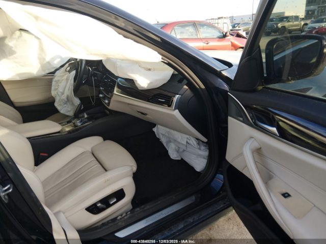 2018 BMW 530I WBAJA5C53JWA37807 Photo 4