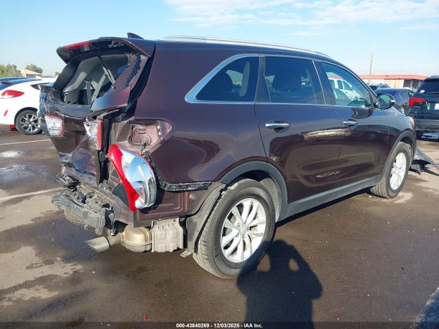 5XYPG4A54GG015388 KIA Sorento 3.3l Lx