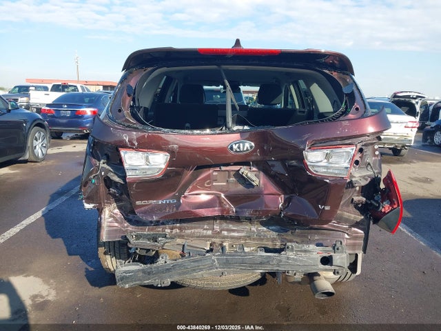 5XYPG4A54GG015388 KIA Sorento 3.3l Lx